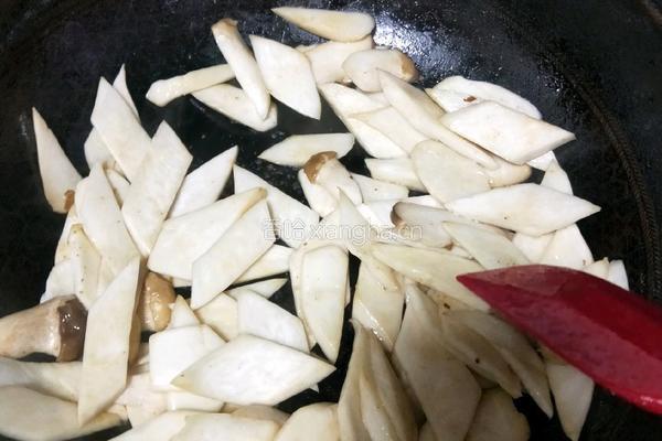 杏鲍菇炒肉片的做法图解19