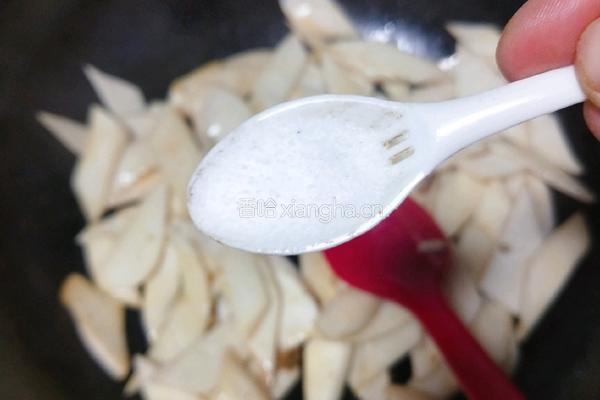 杏鲍菇炒肉片的做法图解20