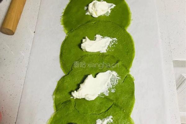 抹茶毛巾卷的做法图解4