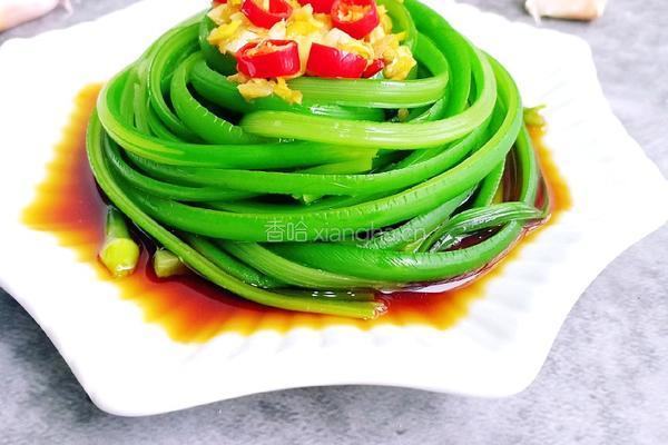 凉拌蒜苔手撕的做法图解10