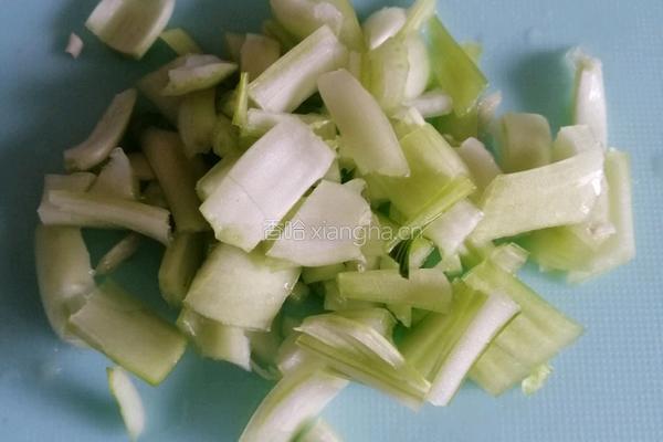 减肥瘦身蔬菜菌菇汤的做法图解3