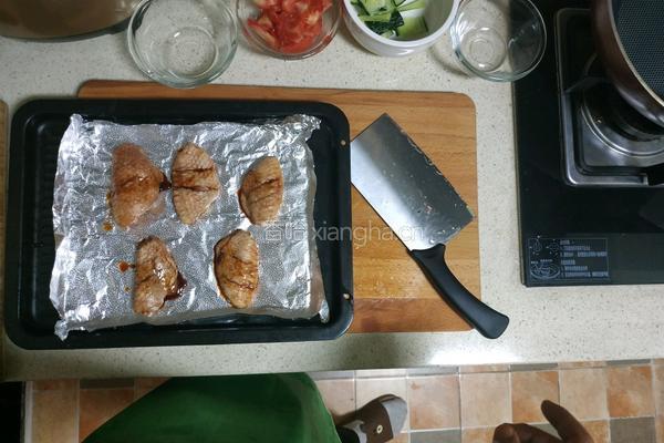 烤箱烤香辣鸡翅的做法图解5