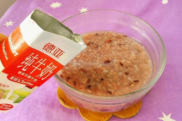 黑米奶香煎饼的做法图解2
