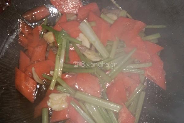 家常五花肉炒辣椒的做法图解5