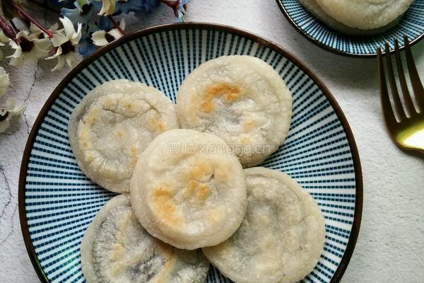 黑芝麻糯米饼的做法图解11
