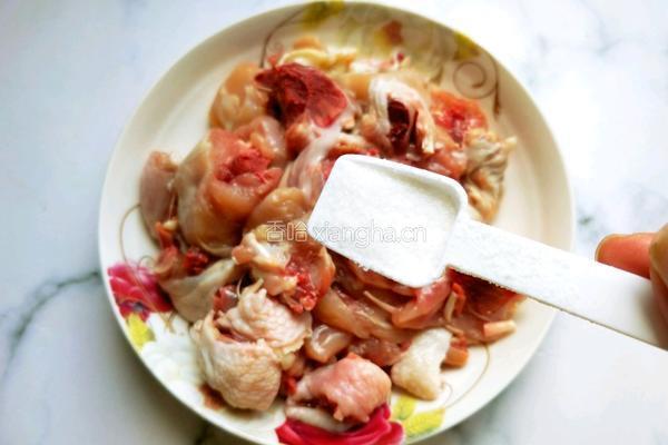 干煸辣子鸡丁的做法图解4