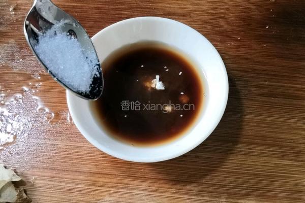 苦瓜炒鱿鱼的做法图解9