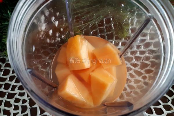 哈密瓜汁的做法图解3