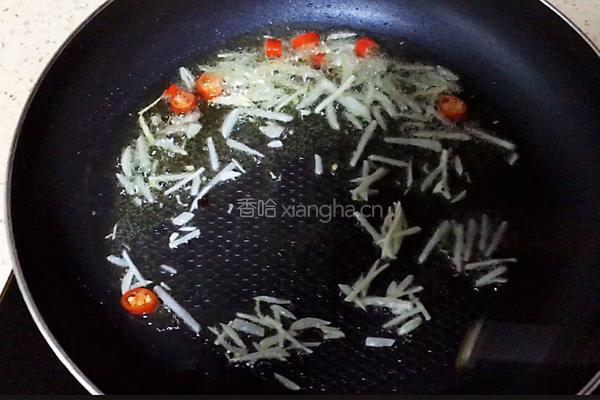 酸辣青椒土豆丝的做法图解9