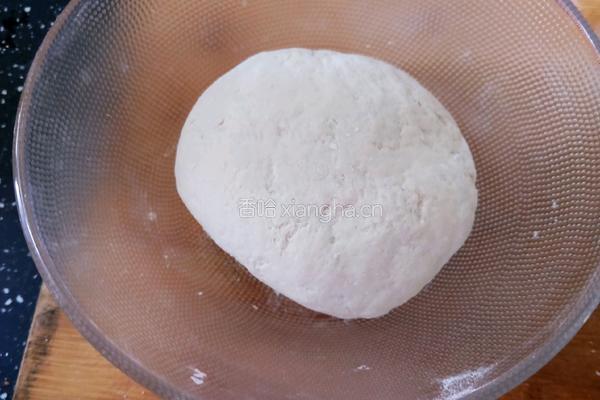 黑芝麻千层葱饼的做法图解6