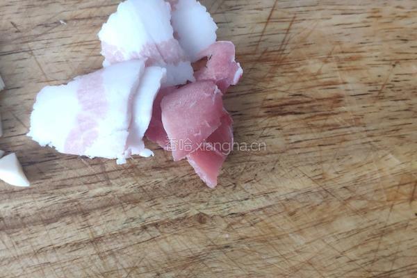 家常酱爆茼蒿的做法图解3
