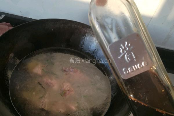 排骨炖豆角焖面的做法图解6