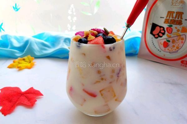 夏日清爽低脂甜品#果麦脆酸奶的做法图解1