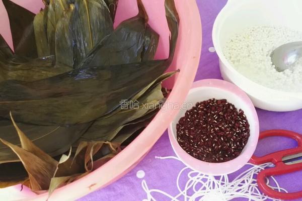 西米红豆三角粽的做法图解5