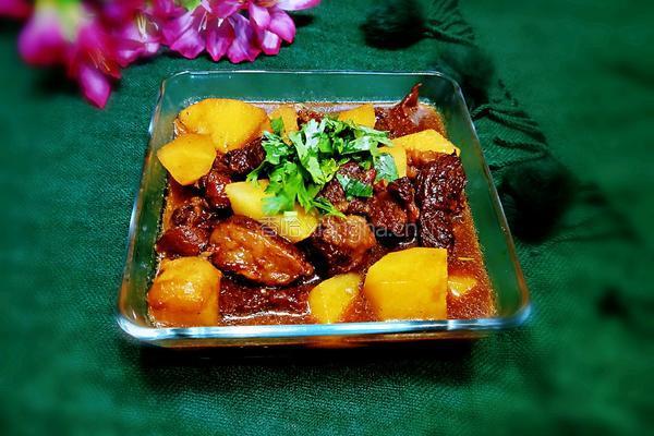 土豆烧牛腩的做法图解32