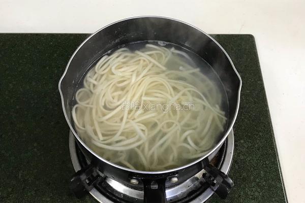 葱油面的做法图解8