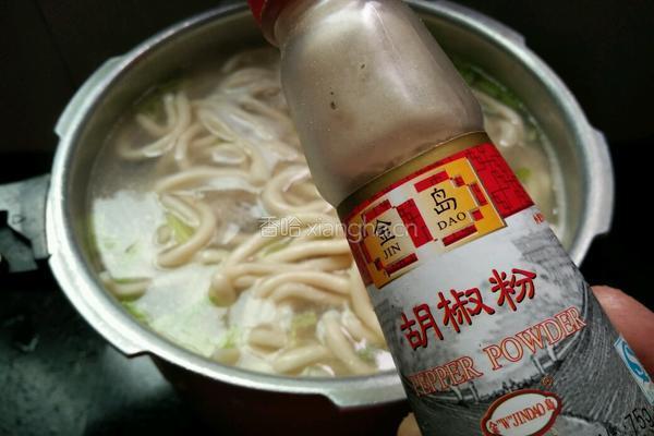 芹菜海蛎肉片面的做法图解10