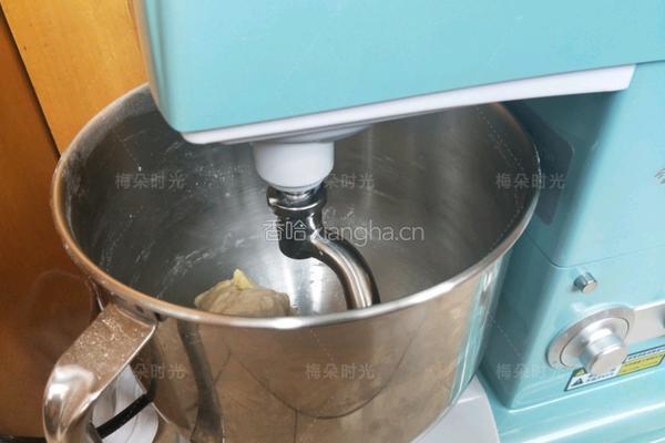 豆沙面包卷的做法图解4