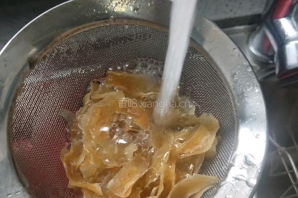 黑小米百合粥的做法图解4
