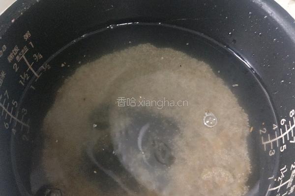 黑小米百合粥的做法图解6