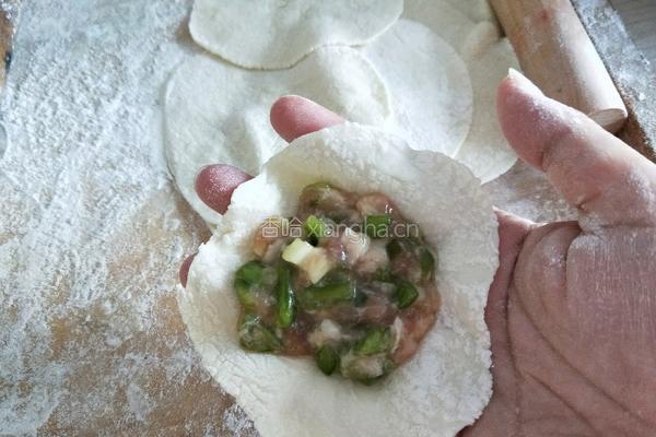 猪肉青椒蒸饺的做法图解11