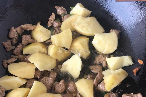 茄子炖土豆的做法图解5