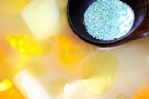 胡萝卜土豆玉米汤的做法图解5