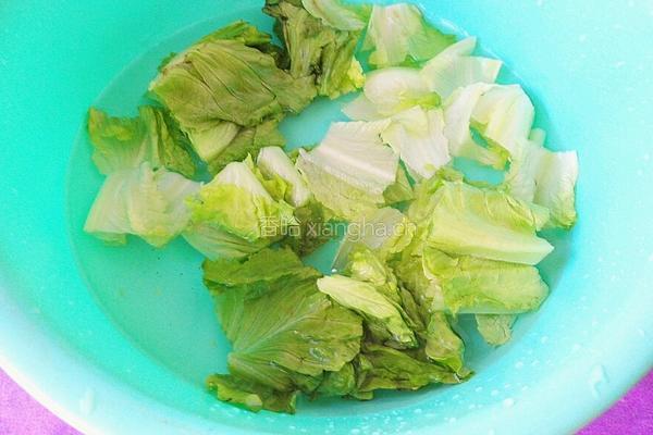 山药炒生菜的做法图解2