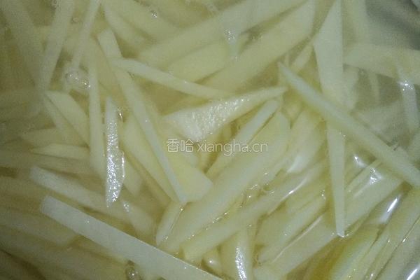 酸辣土豆丝的做法图解3
