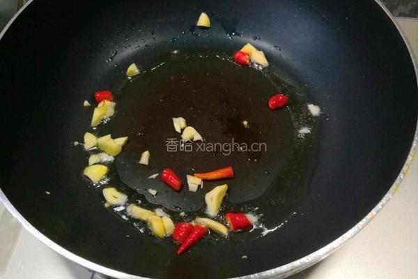拍黄瓜的做法图解1
