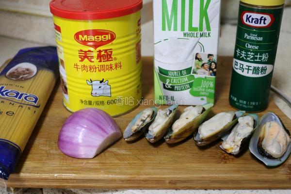 青酱海鲜意大利面的做法图解1