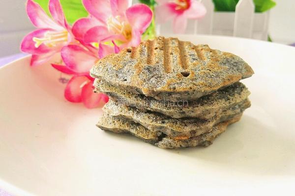 黑芝麻米饭煎饼的做法图解15