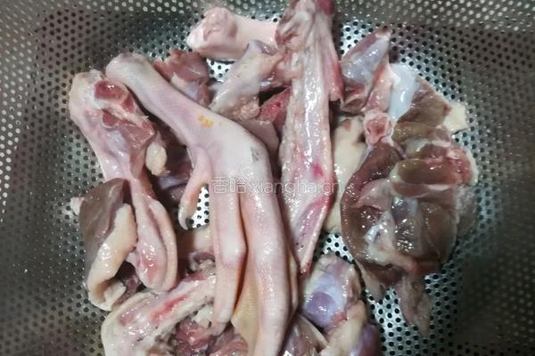 土豆烧鹅的做法图解4