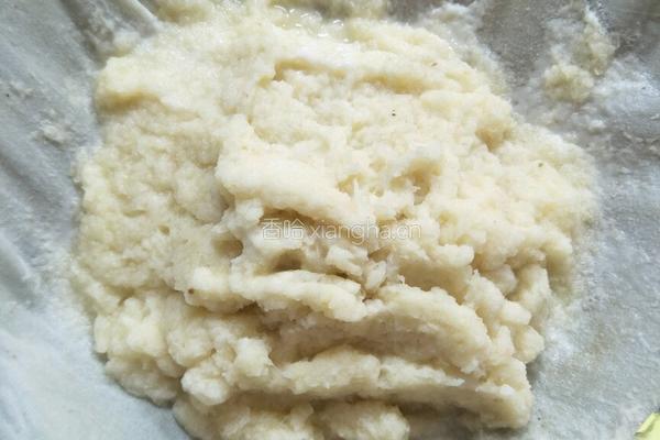 洋芋粑粑炒肉的做法图解4