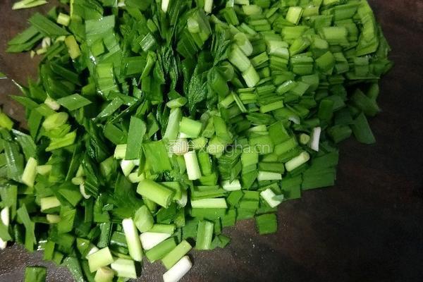 蒸包子(韭菜鸡蛋粉条）的做法图解11