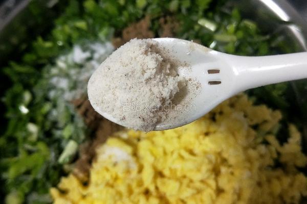 蒸包子(韭菜鸡蛋粉条）的做法图解17