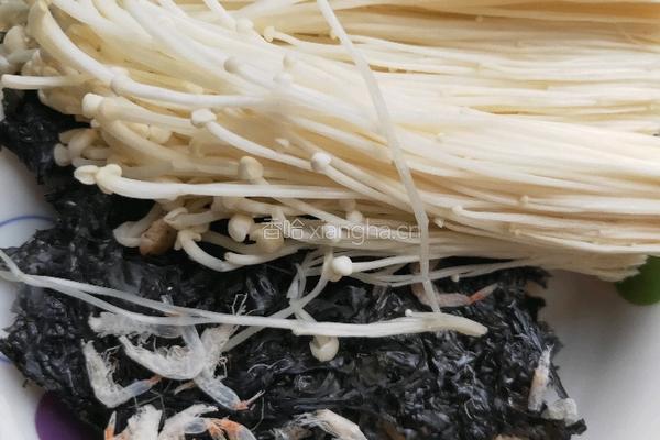 西红柿紫菜汤的做法图解2