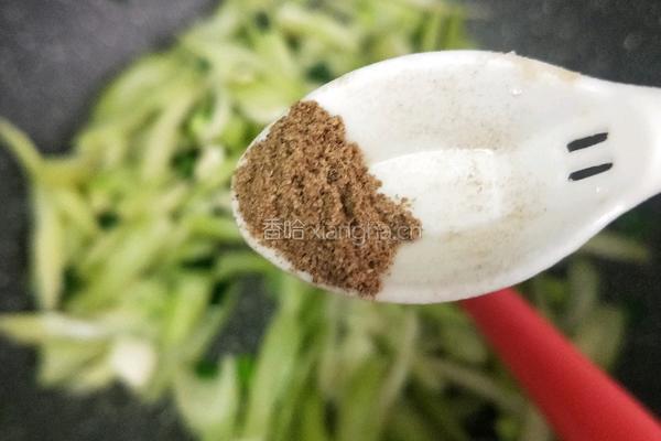 芹菜炒鸡蛋的做法图解9