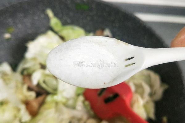 腊肉炒包菜的做法图解14