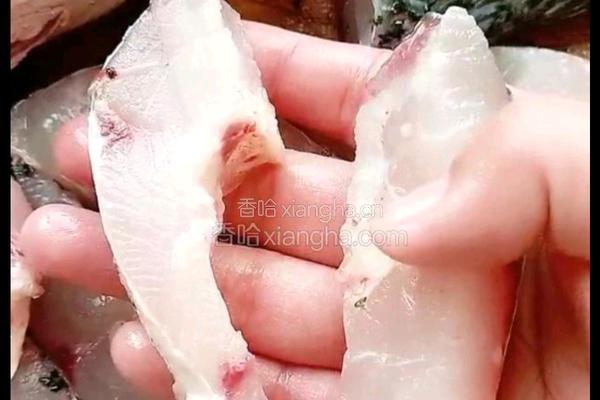 上海本帮菜 熏鱼的做法图解2