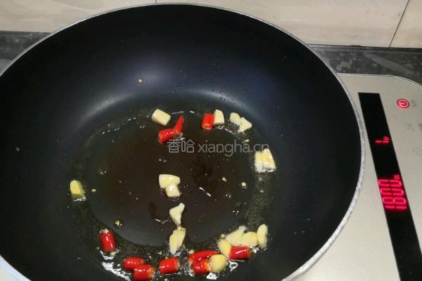 炒秋葵的做法图解1