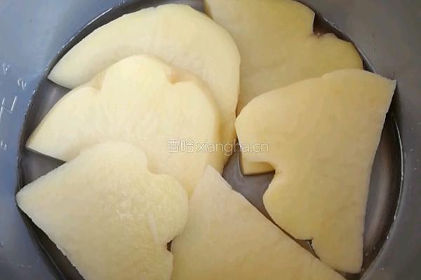 西红柿牛肉土豆泥的做法图解3