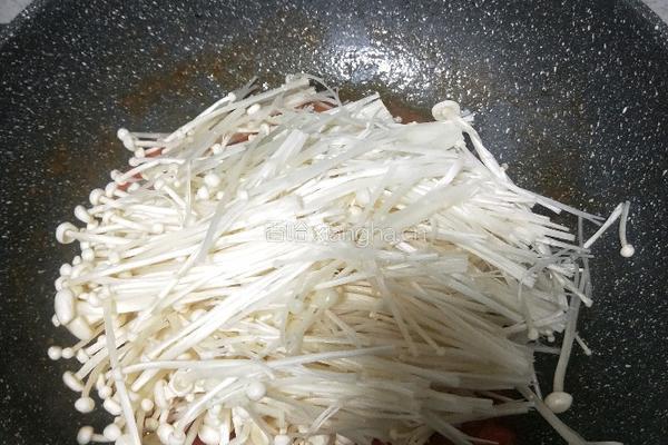金针菇豆腐汤的做法图解10