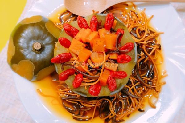 虫草花腰果燉小冬瓜（素菜 )