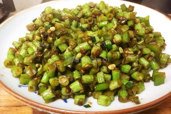 炒豆角的做法图解7