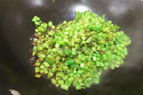 炒豆角的做法图解6