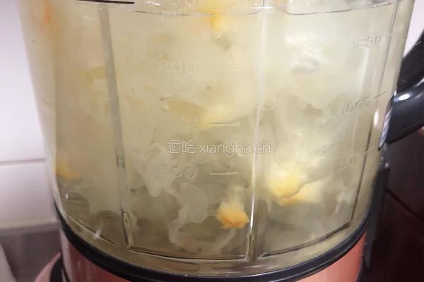 酒酿银耳多彩汤圆的做法图解3