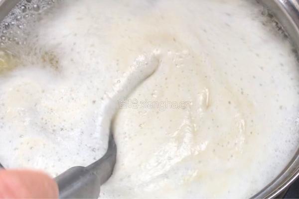 南瓜花冰糖小米粥的做法图解3