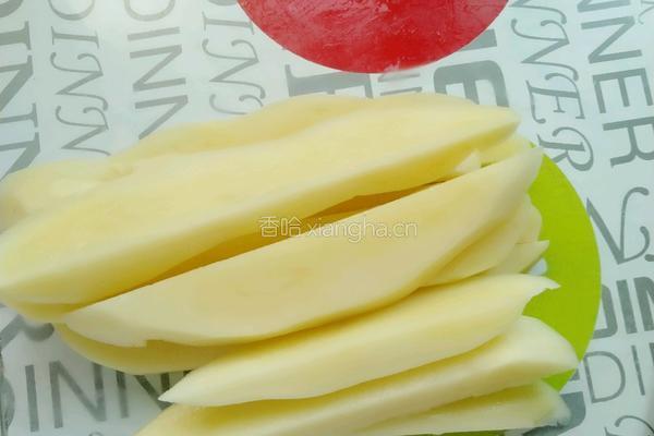 土豆烧排骨的做法图解2