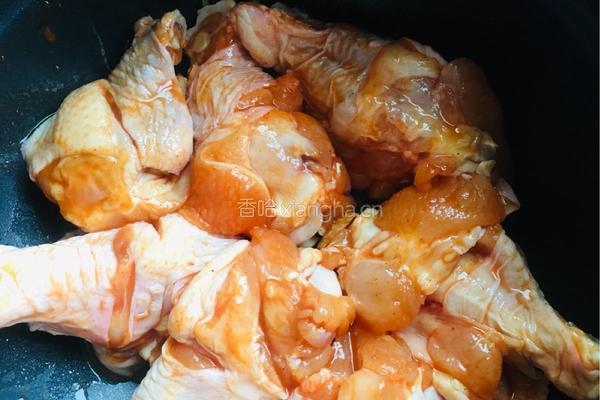 电饭煲奥尔良翅根的做法图解3